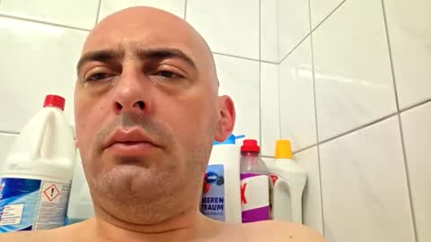 abas1986 online show from April 21, 8:09 am