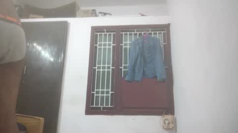 Masturbating boy online show from December 7, 8:27 pm