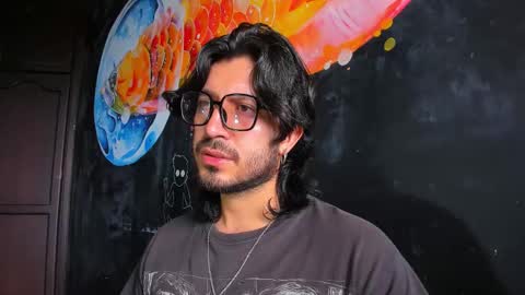 R. online show from November 4, 6:20 pm