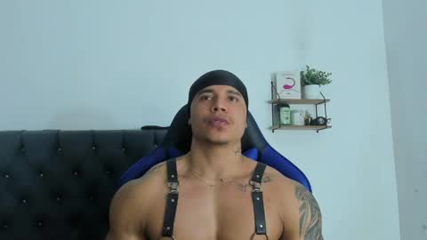 adam boss online show from April 6, 9:26 pm