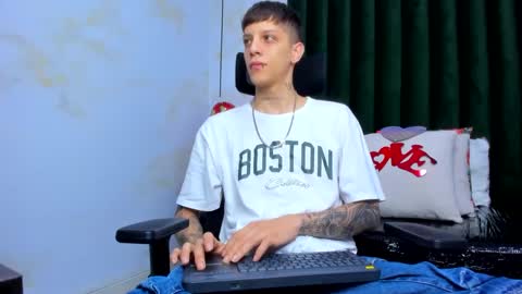 Adam online show from February 14, 8:59 pm