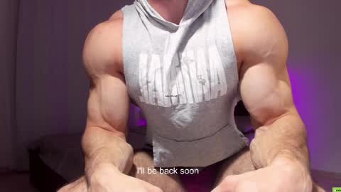 Snapshot of adam_muscle_ chatting on October 23, 1:36 pm Adam online show from October 23, 1:36 pm