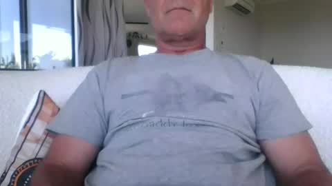 Snapshot of adjustable14 chatting on January 27, 1:48 am adjustable14 online show from January 27, 1:48 am