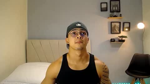 Adonis online show from November 20, 10:52 pm