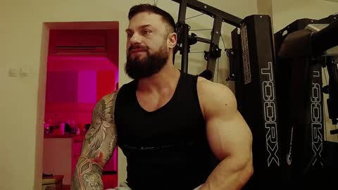 Adonis online show from February 7, 7:49 pm