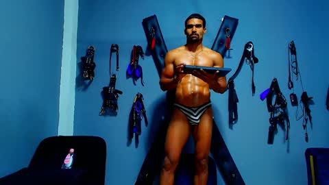 adonisdios online show from May 26, 2:24 pm