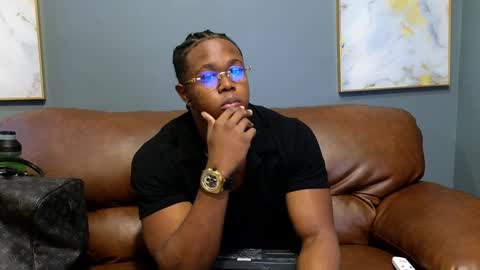 Snapshot of adonisknigh chatting on January 30, 12:06 pm Adonis Knight  online show from January 30, 12:06 pm