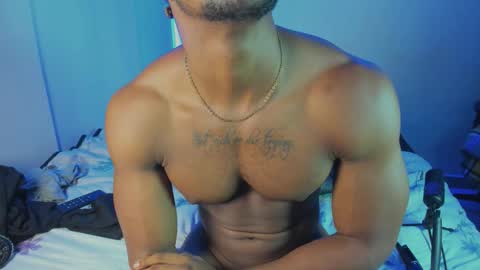 Snapshot of adonisknigh chatting on October 8, 10:14 pm Adonis Knight  online show from October 8, 10:14 pm