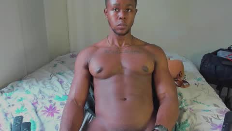 Snapshot of adonisknigh chatting on October 7, 10:03 pm Adonis Knight  online show from October 7, 10:03 pm