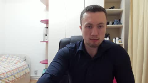 Adrian online show from December 31, 3:09 pm