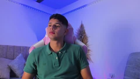 ADRIAN online show from May 23, 1:11 am