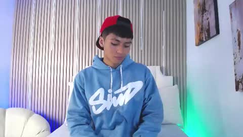 adrianstark_ online show from June 16, 1:13 pm