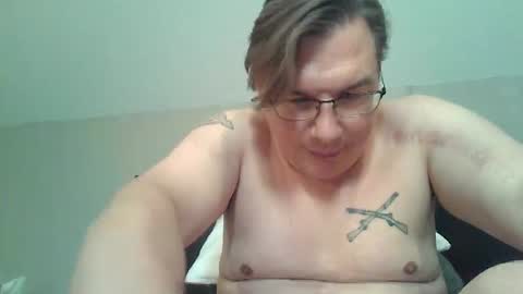 afreeman1 online show from May 10, 1:23 pm