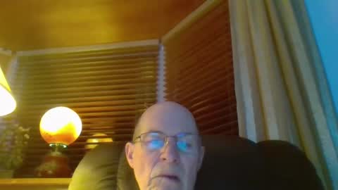 aguynrkfrd online show from January 24, 10:11 am