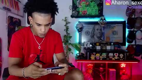 Aharon  Zamora online show from October 29, 4:48 am