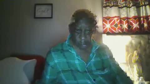Snapshot of ahayahisgod1_ chatting on October 27, 9:44 am Mr. Wonderful online show from October 27, 9:44 am