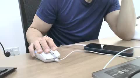 Snapshot of ahmad435055 chatting on March 11, 6:53 am ahmad omar online show from March 11, 6:53 am