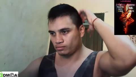 Snapshot of ahntony__69 chatting on December 31, 2:03 pm ahntony  69 online show from December 31, 2:03 pm