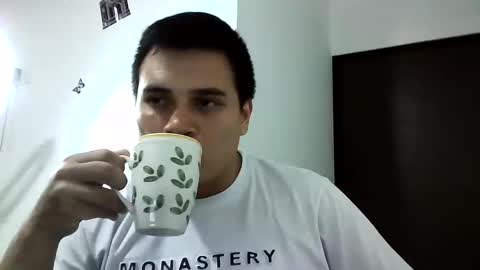 Snapshot of ahntony__69 chatting on January 20, 4:32 am ahntony  69 online show from January 20, 4:32 am