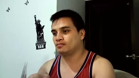 Snapshot of ahntony__69 chatting on January 21, 3:27 am ahntony  69 online show from January 21, 3:27 am