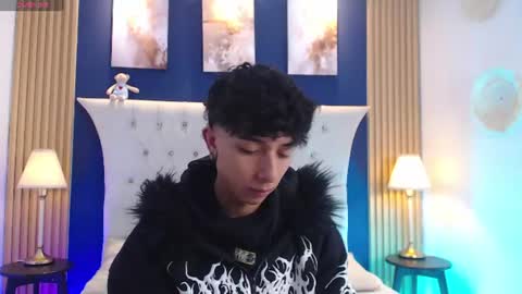 Aiden online show from June 26, 1:03 pm