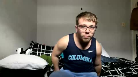 aidenrileysheehy19 online show from January 18, 3:36 pm