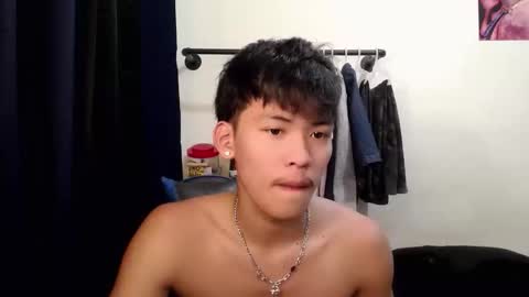 aj_daksxx online show from April 3, 6:48 pm