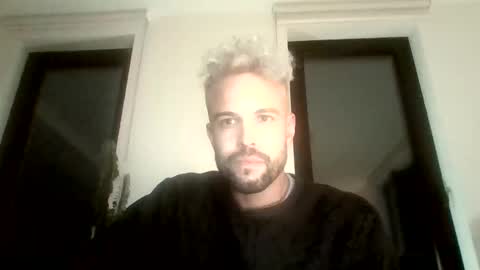 Sweet moment online show from October 28, 5:15 pm