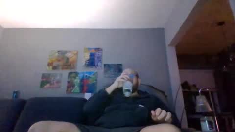 akpchi1984 online show from December 27, 12:01 pm