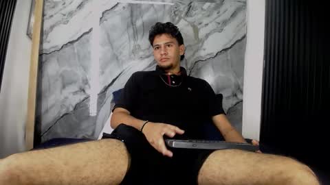 alan__smith online show from January 15, 7:49 pm