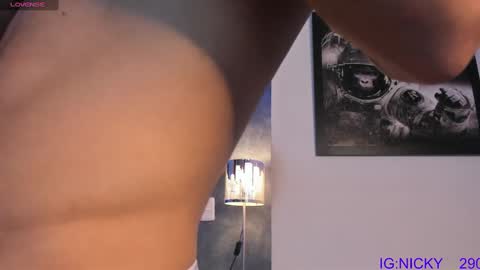 alan_morrys online show from January 18, 6:31 am