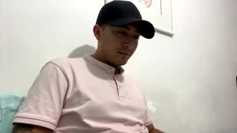 Snapshot of alanj998 chatting on October 2, 2:04 am alanj998 online show from October 2, 2:04 am