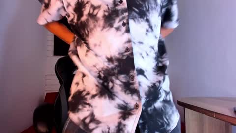 Snapshot of alannaughty_ chatting on December 13, 8:15 pm alannaughty_ online show from December 13, 8:15 pm