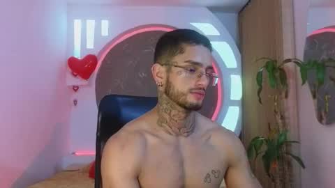 alan online show from February 15, 10:35 am