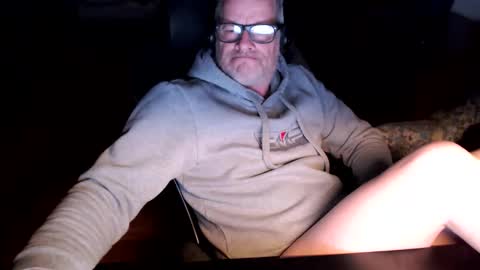 albixfun online show from November 5, 8:33 pm