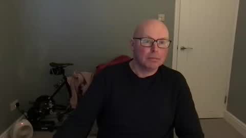 Snapshot of alc300170 chatting on February 17, 7:25 am alc300170 online show from February 17, 7:25 am