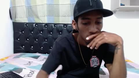 alejandrito_king online show from November 25, 2:35 am