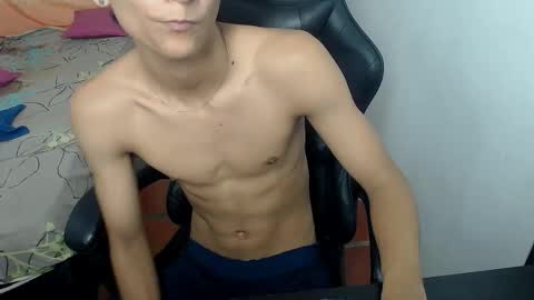 alejandro_cutee online show from November 13, 6:51 am