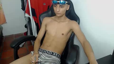 alejandro_cutee online show from December 5, 6:09 am