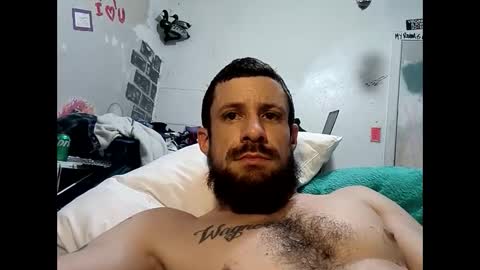 Snapshot of alejandroblunt chatting on December 4, 10:51 pm humpty online show from December 4, 10:51 pm