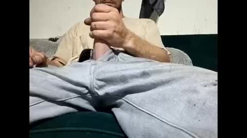 Snapshot of alejandroblunt chatting on September 14, 8:16 am humpty online show from September 14, 8:16 am