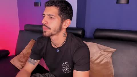 Alejo  online show from February 1, 2:10 am