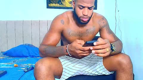 alejo_21cm online show from October 1, 10:25 pm