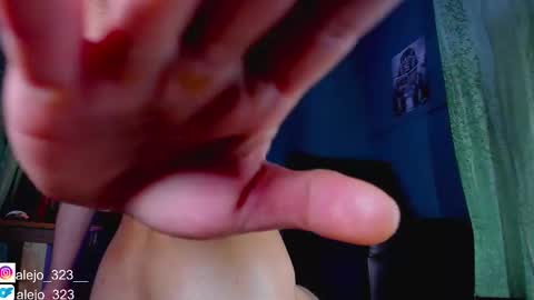 alejo_323__ online show from March 4, 1:12 am