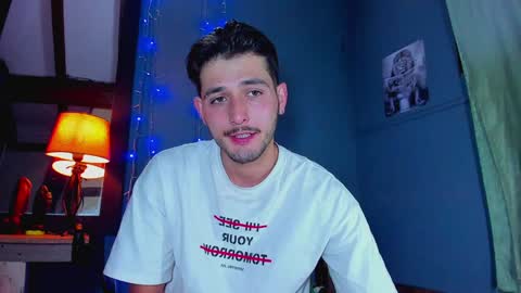 alejo_323__ online show from January 24, 3:43 am