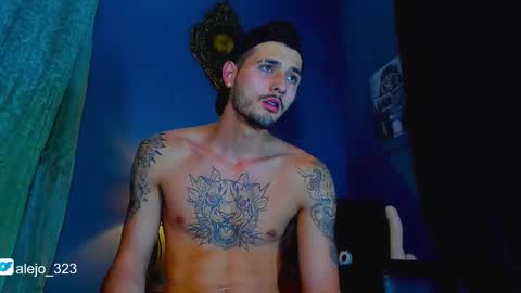 alejo_323__ online show from November 30, 3:08 am