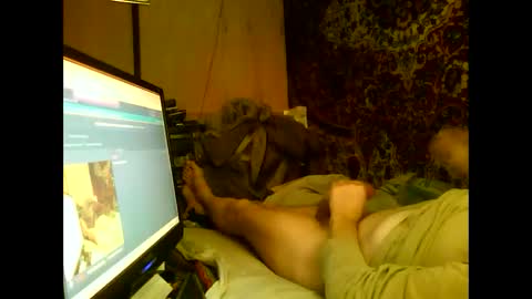 alekss4 online show from December 30, 4:20 am