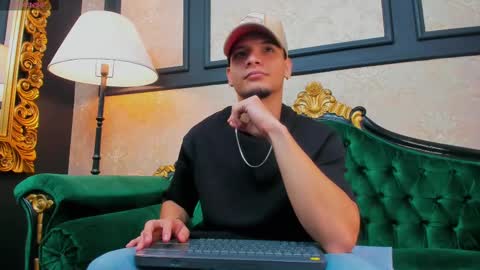 Alessandro King online show from February 26, 11:41 am