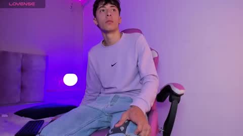 Alessandro Dybala online show from December 21, 12:16 pm