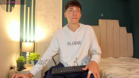 Alessandro Dybala online show from December 30, 11:37 am